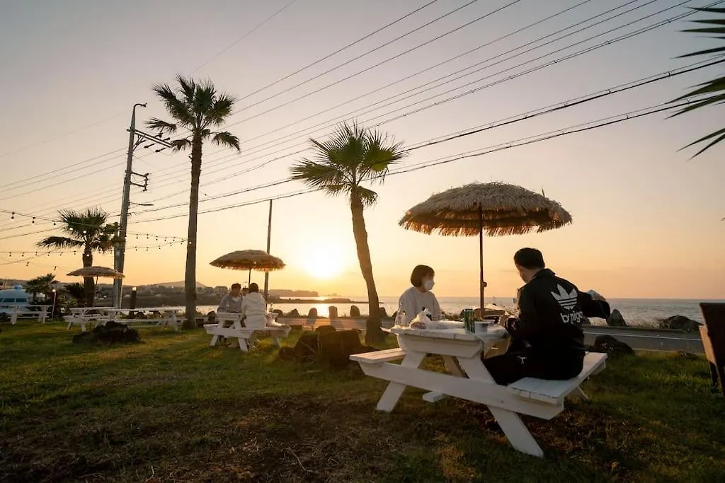 Le Village Aewol F Jeju Vakantiehuis
