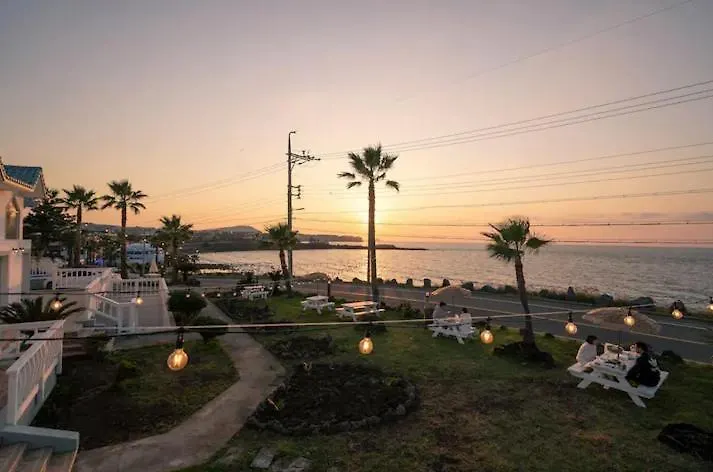 Le Village Aewol F Jeju Vakantiehuis